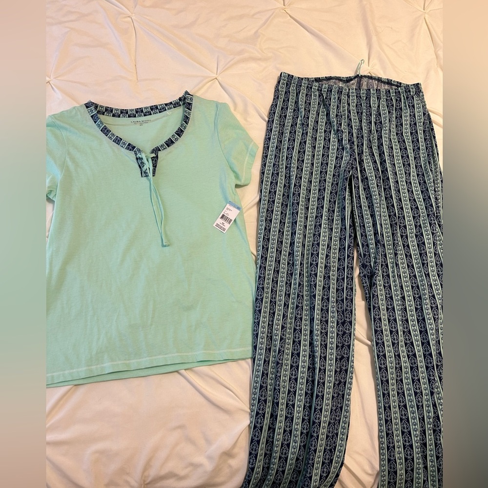 Womens pajama set